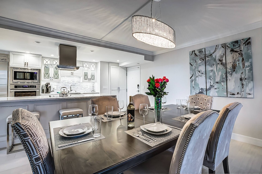 Harbor Towers 4th Fl Modern 3BR With Den - photo 16