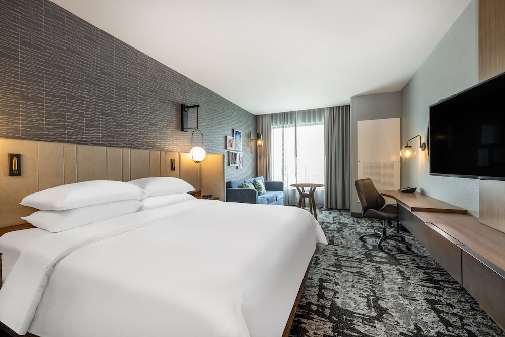 Crowne Plaza Kearney by IHG - photo 18