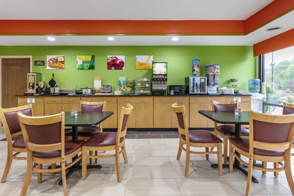 Quality Inn Rogersville - photo 15