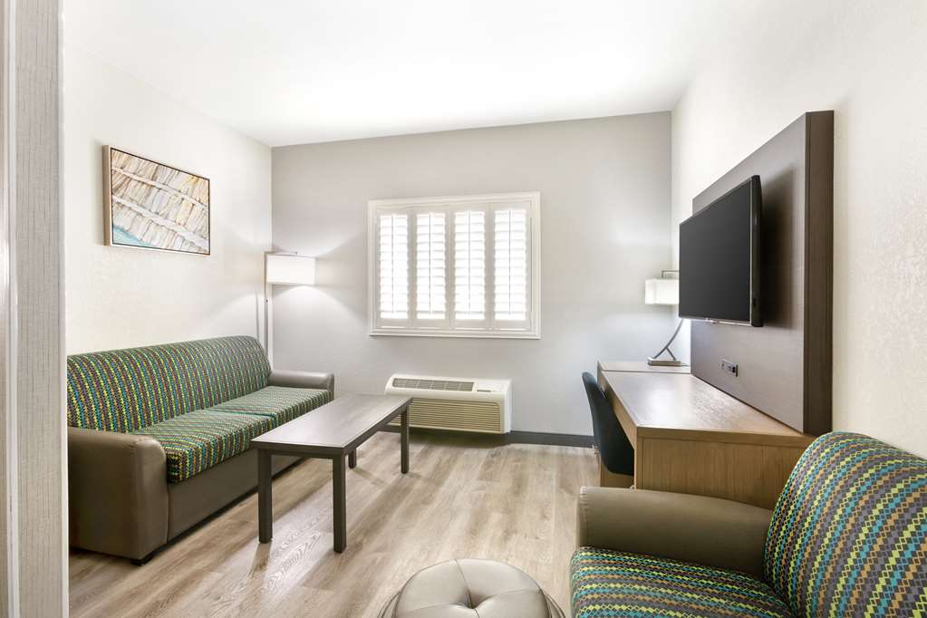 Best Western Plus Safford - photo 27