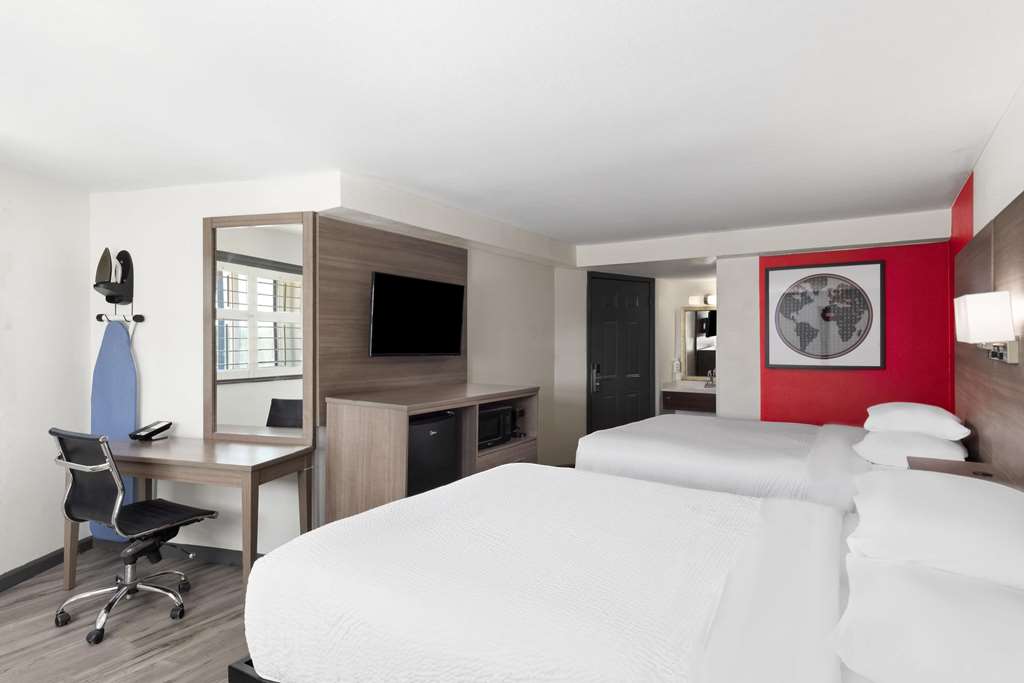 Ramada by Wyndham Medford Airport North - photo 23