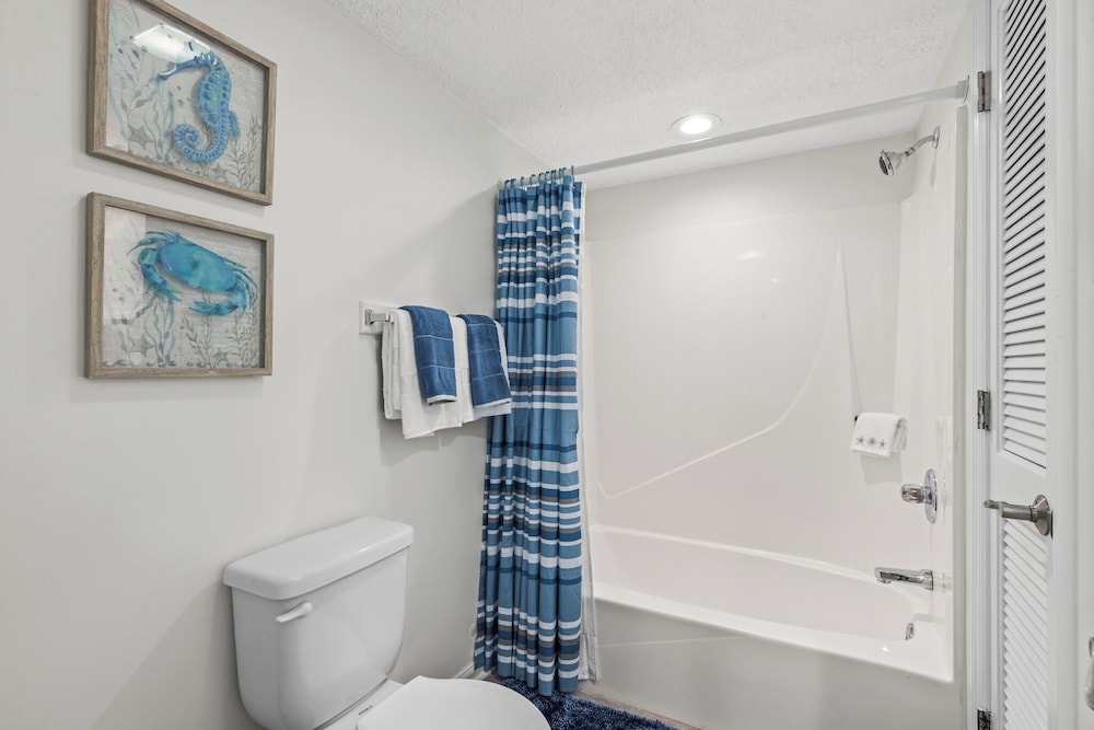 Sandpiper Beacon Beach Resort - photo 404
