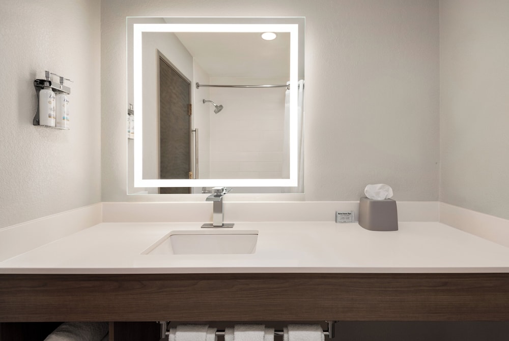 Holiday Inn Express Morgantown by IHG - photo 19