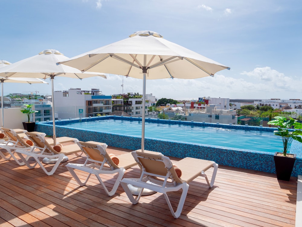 Sundeck
