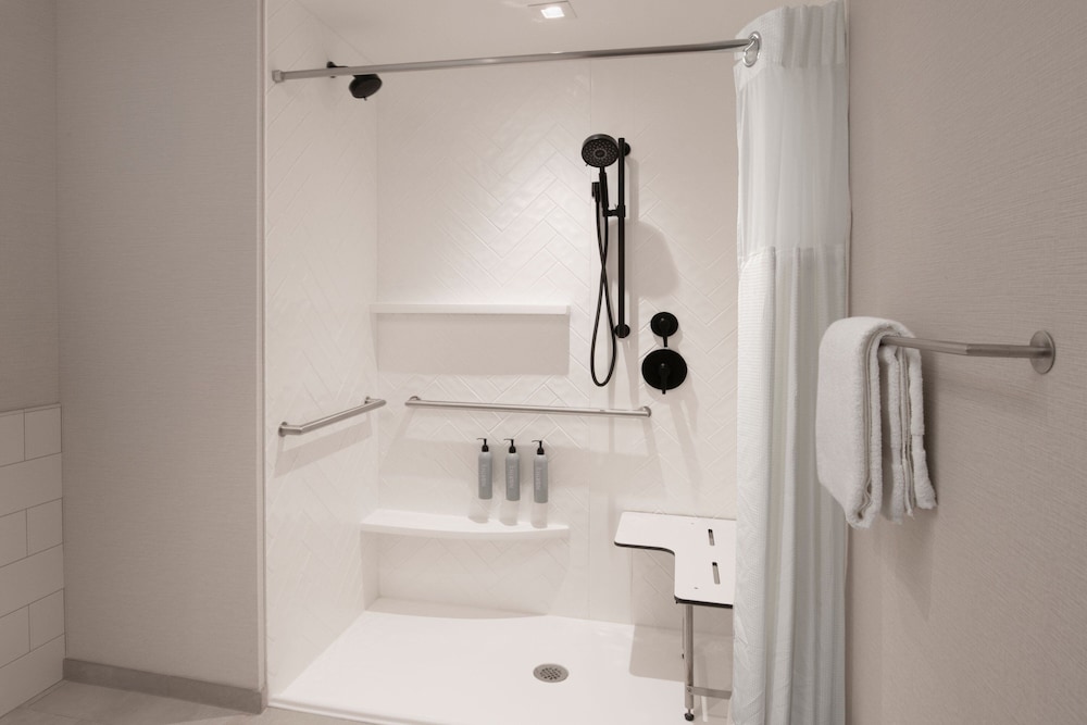 Residence Inn St. Louis Clayton - photo 14