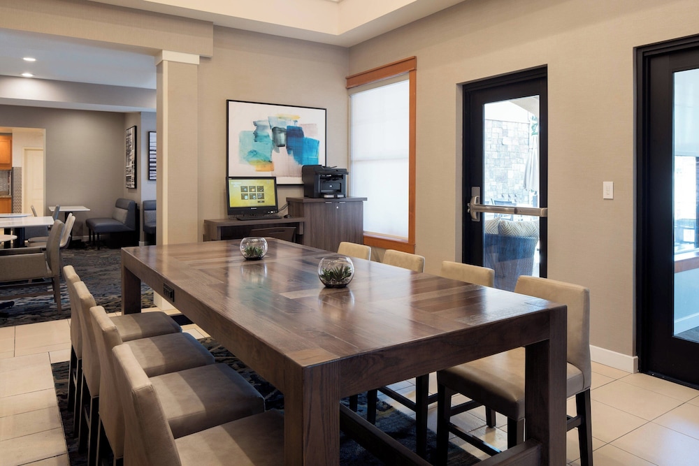 Residence Inn by Marriott Camarillo - photo 28