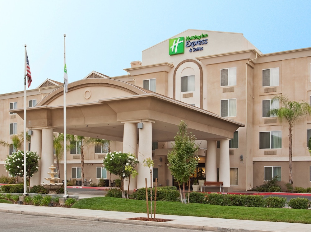 Holiday Inn Express Hotel & Suites River Park by IHG - photo 33