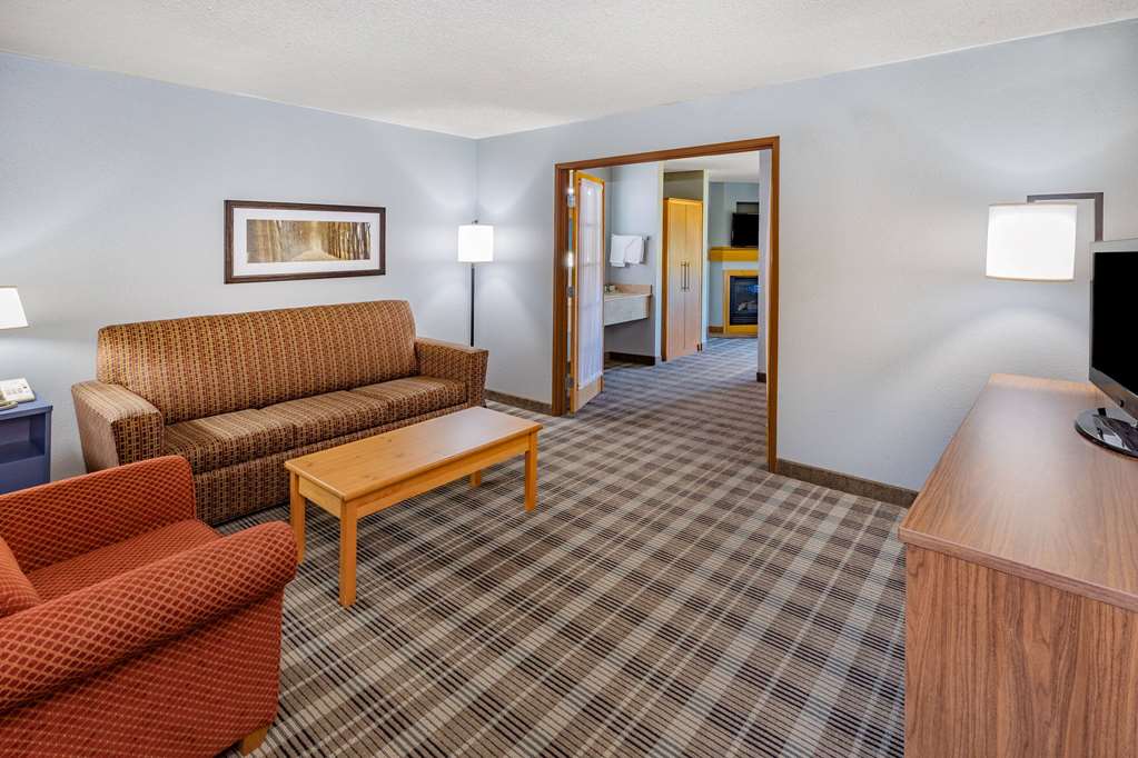 AmericInn by Wyndham Sayre - photo 40