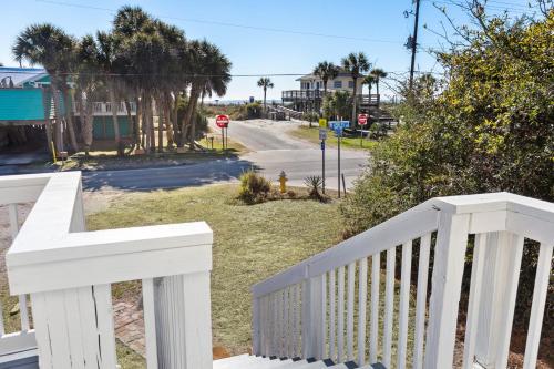 222 W Ashley Sea Breeze Minutes to the Ocean and Downtown Folly Beach - photo 27