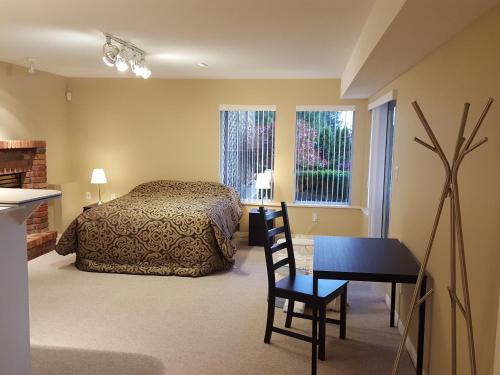 Emperial Suites — North Vancouver — photo 3