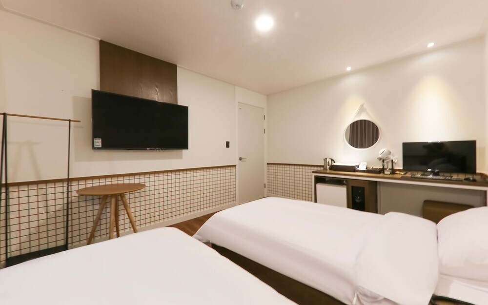 Seosan Box in Seosan, South Korea