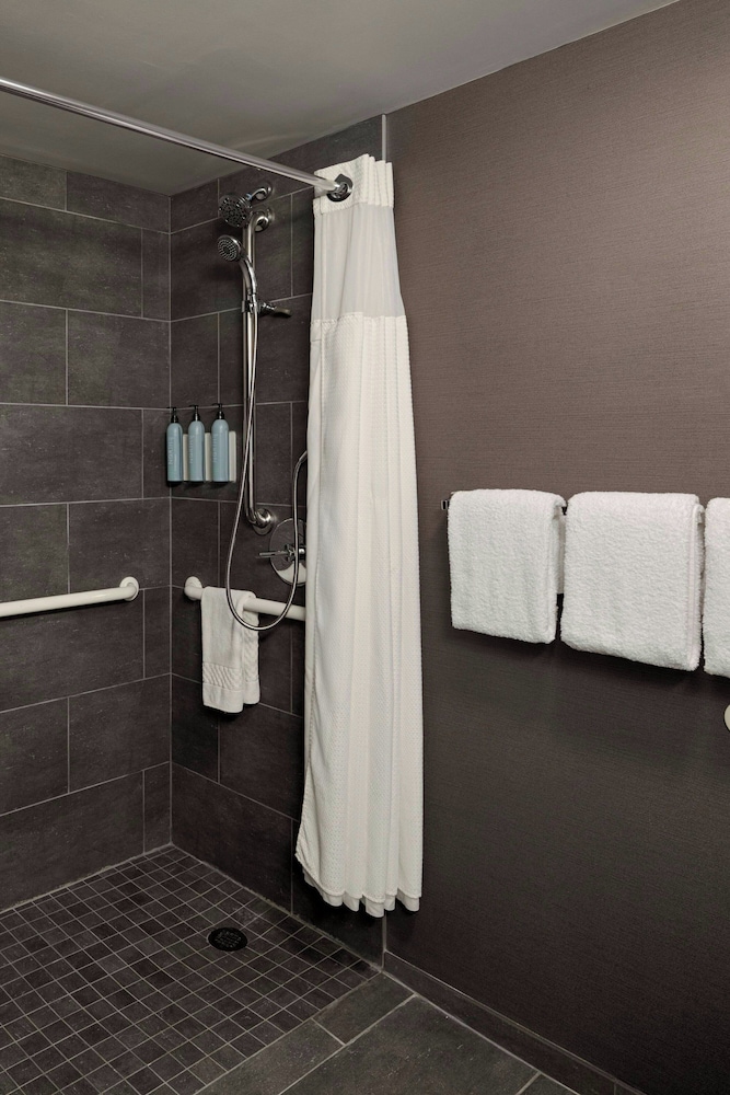 Courtyard by Marriott Dayton South Mall - photo 29