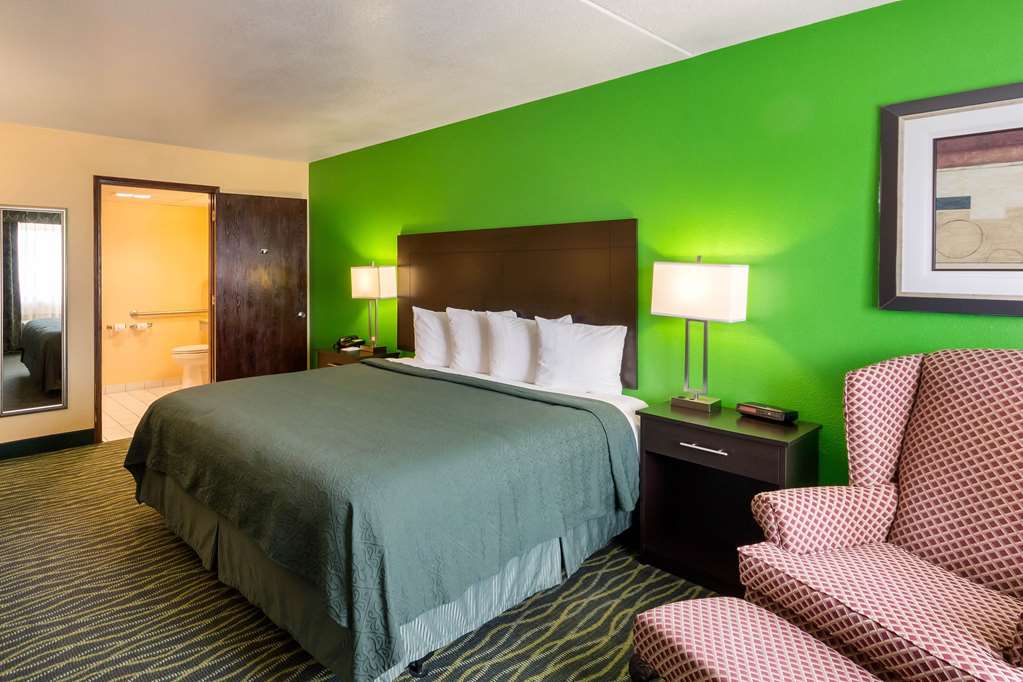 Quality Inn Siloam Springs West - photo 17