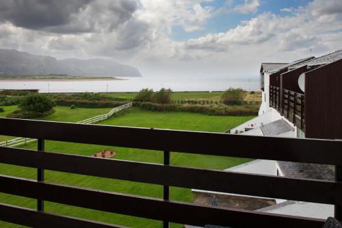 Rivage Modern Maisonette — 4-Star Luxury Hotel in Deganwy, United Kingdom