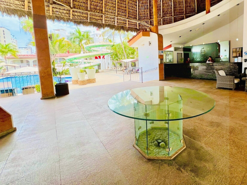 Los Picos Hotel & Suites Bucerias — Bucerias — photo 3