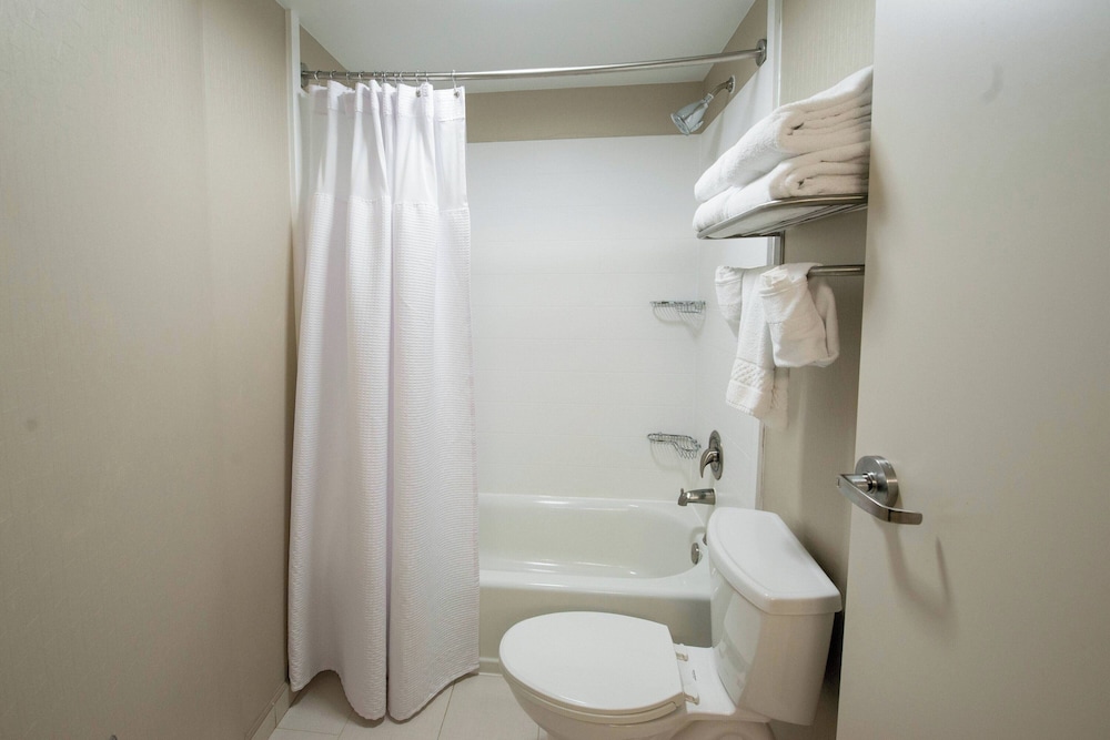 Springhill Suites by Marriott Winston Salem Hanes Mall - photo 10