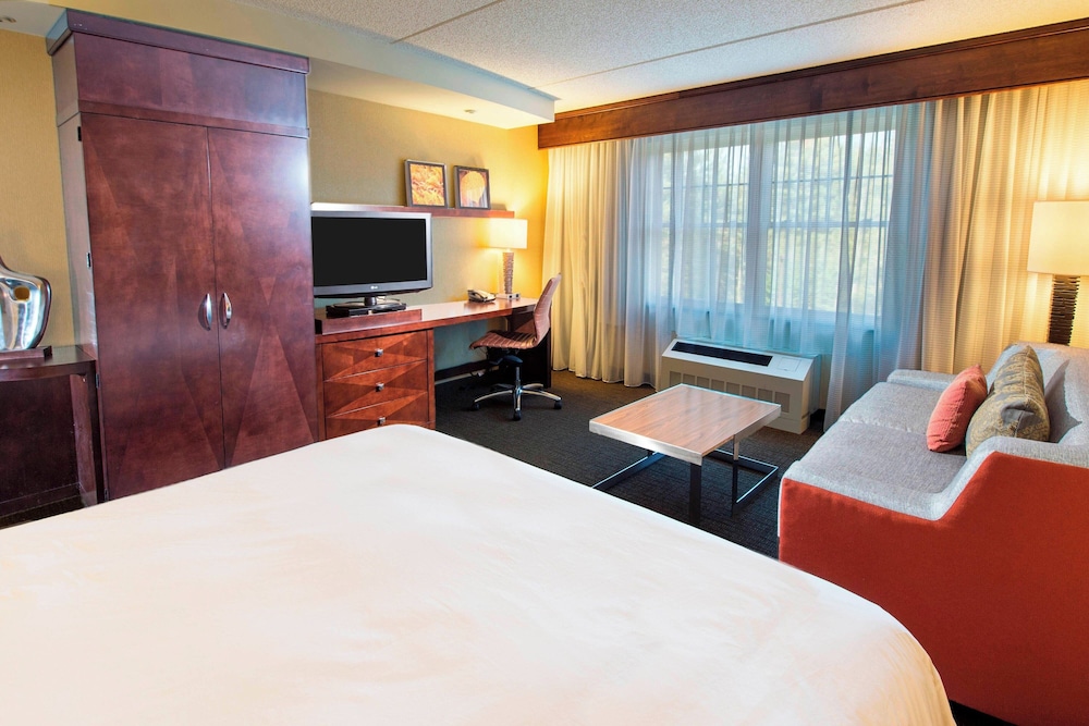 Courtyard by Marriott Lake Placid - photo 11