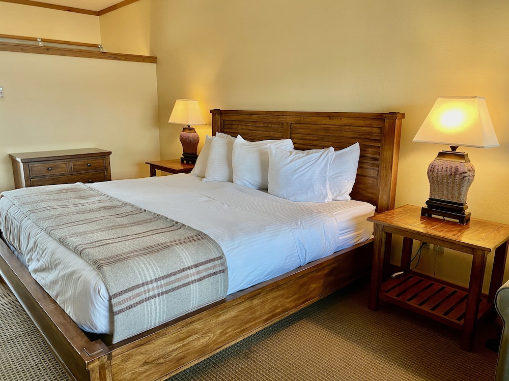 Cousins Country Inn - photo 28