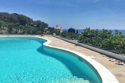 Ü Maxeu Maestrale — 4-Star Luxury Hotel in Cervo, Italy