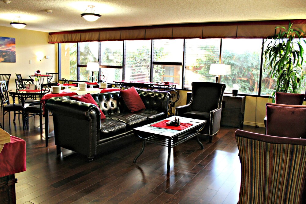 Hotel Elegante Conference & Event Center Colorado Springs - photo 30