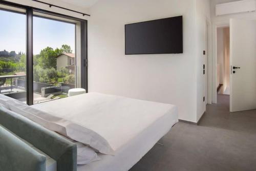 Villa Greghe Lusso con piscina — 4-Star Luxury Hotel in Lazise, Italy