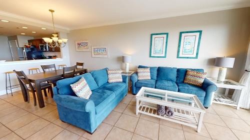 Beach House On The Dune 425 by Tybee Beach Vacation Rentals — 4-Star Luxury Hotel in Tybee Island, United States