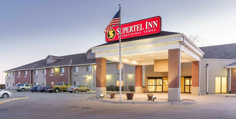 Supertel Inn & Conference Center - featured photo