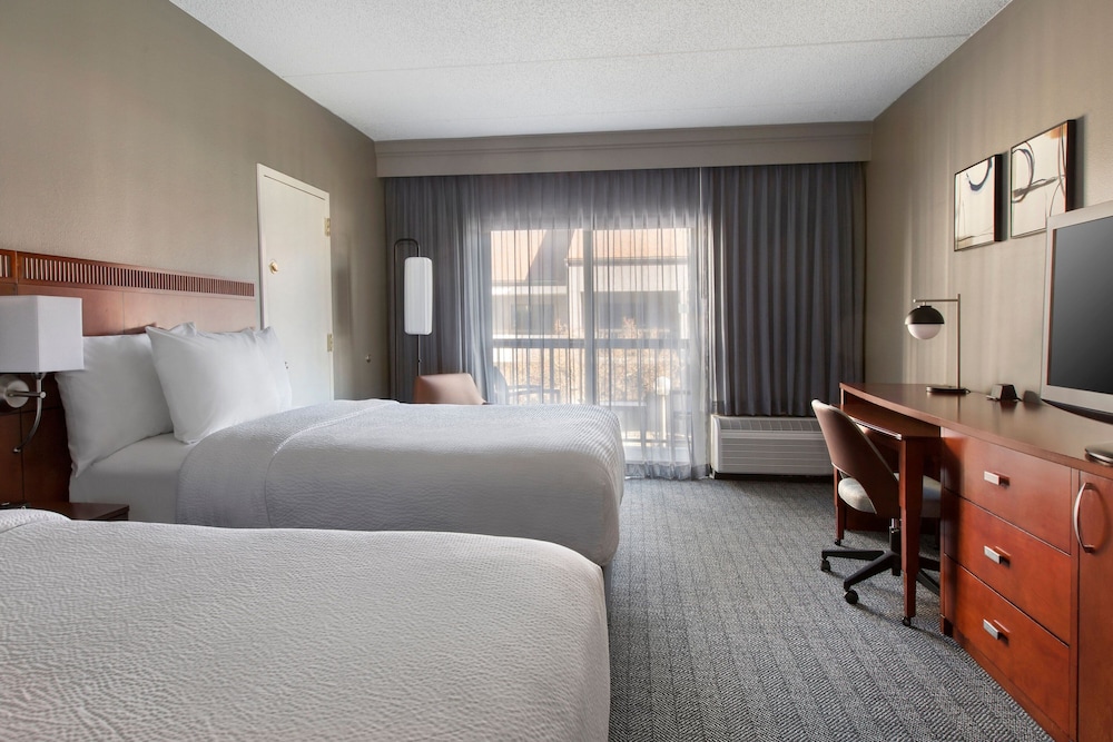 Courtyard by Marriott Tarrytown Westchester County - photo 9