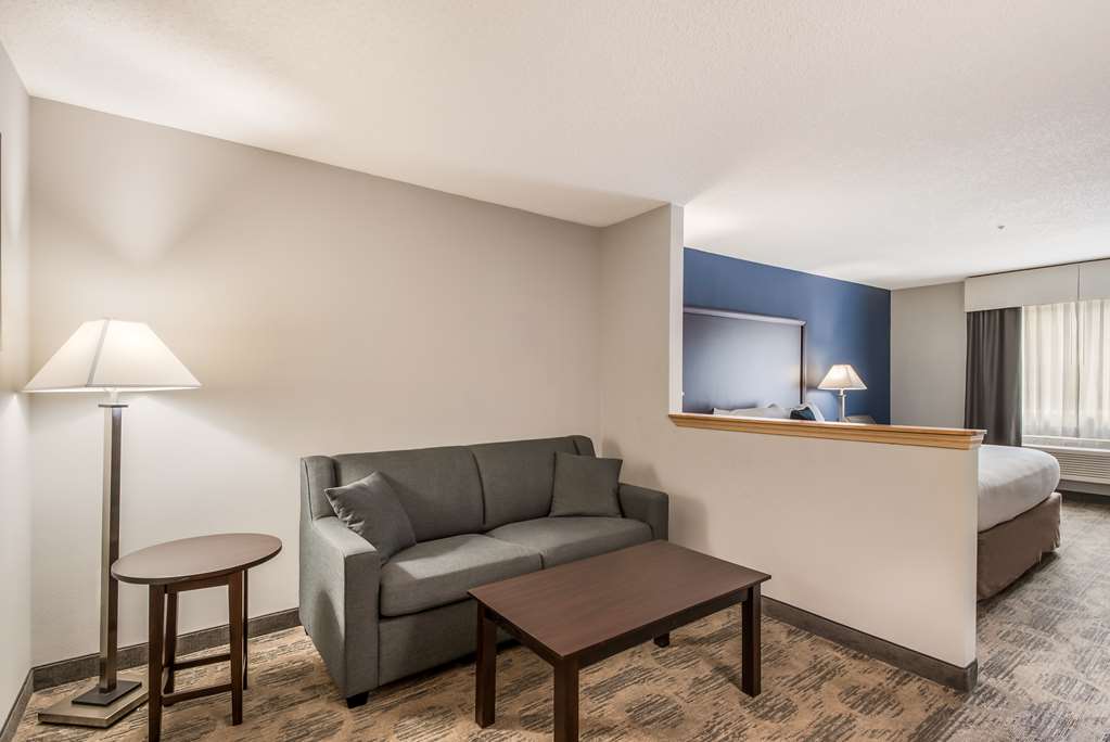 Red Lion Inn & Suites Sequim - photo 19