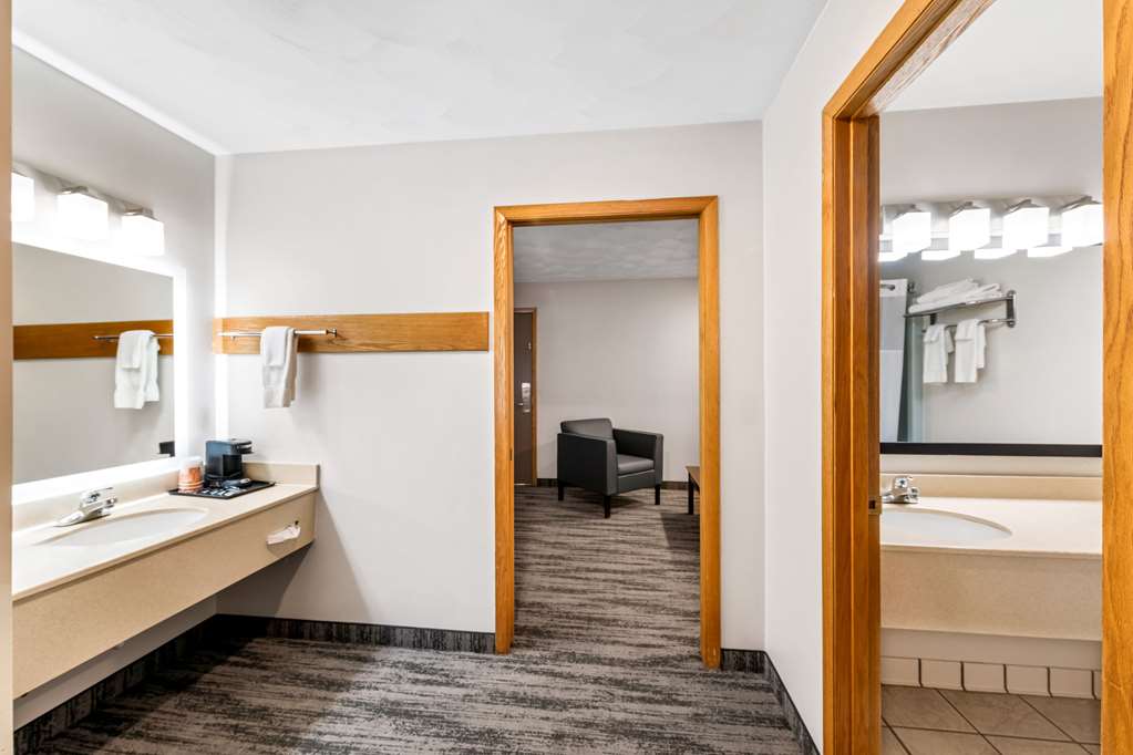 Quality Inn & Suites Munising - photo 25