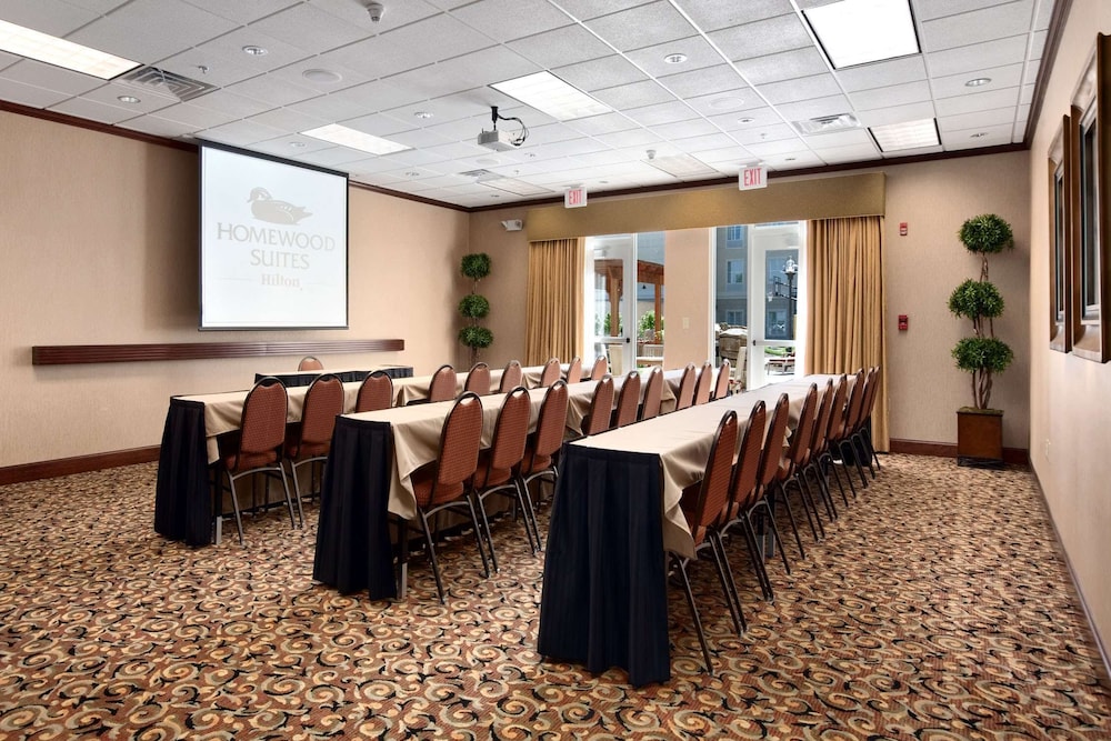 Homewood Suites by Hilton DecaturForsyth - photo 40