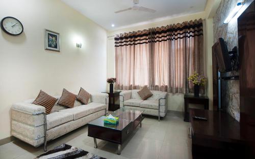Imperial Apartments Huda City — 4-Star Luxury Hotel in Gurgaon, India