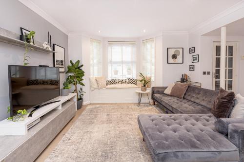 Stunning 2BR Flat wprivate Garden Kilburn — 4-Star Luxury Hotel in London, United Kingdom