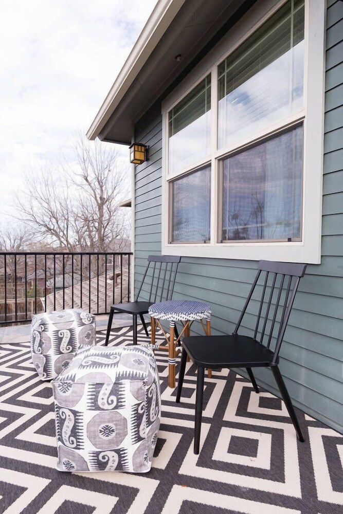 Spacious 3br 3ba Minutes From DT by Domio - photo 18