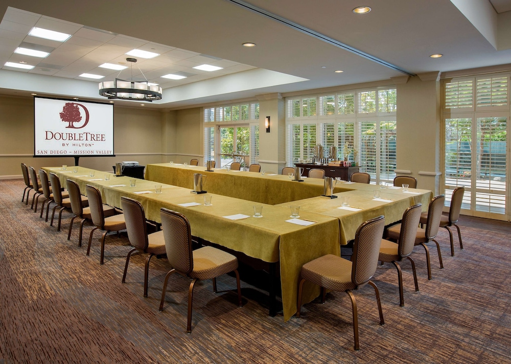 DoubleTree by Hilton San Diego Mission Valley - photo 70