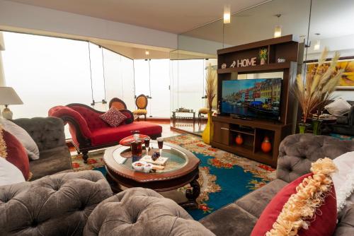 Runawasi Apartaments Spectacular Oceanview In Miraflores — 4-Star Luxury Hotel in Lima, Peru