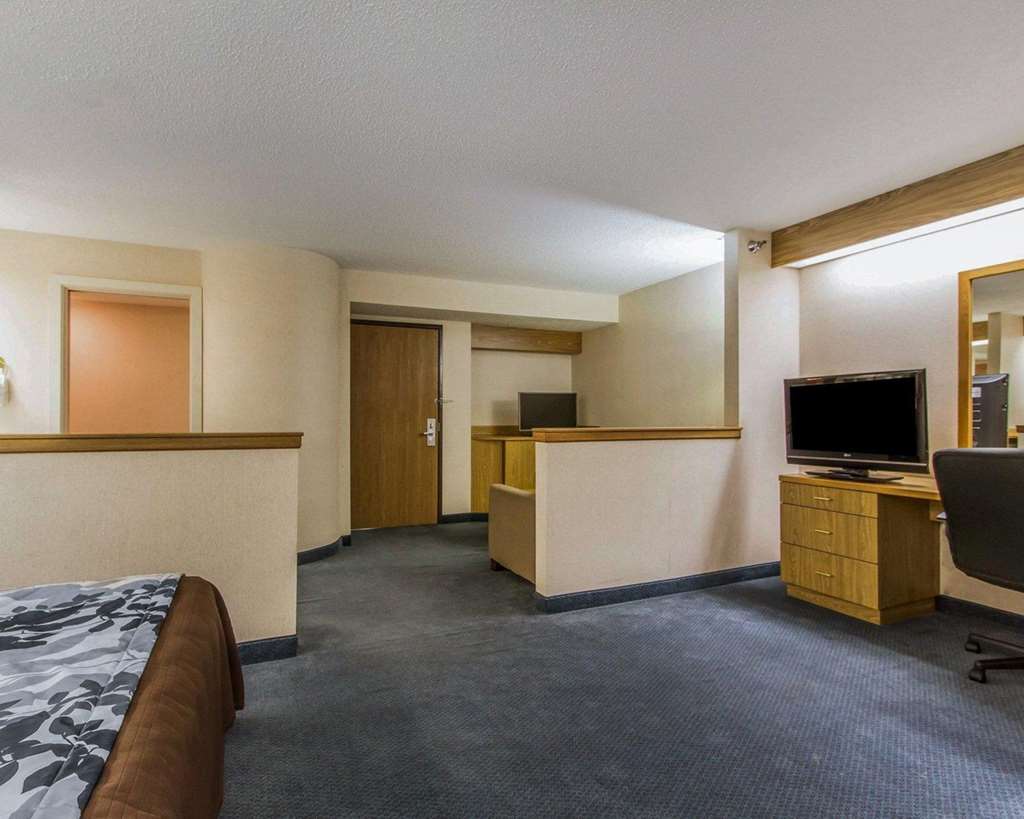 Rodeway Inn Fremont Ne - photo 27