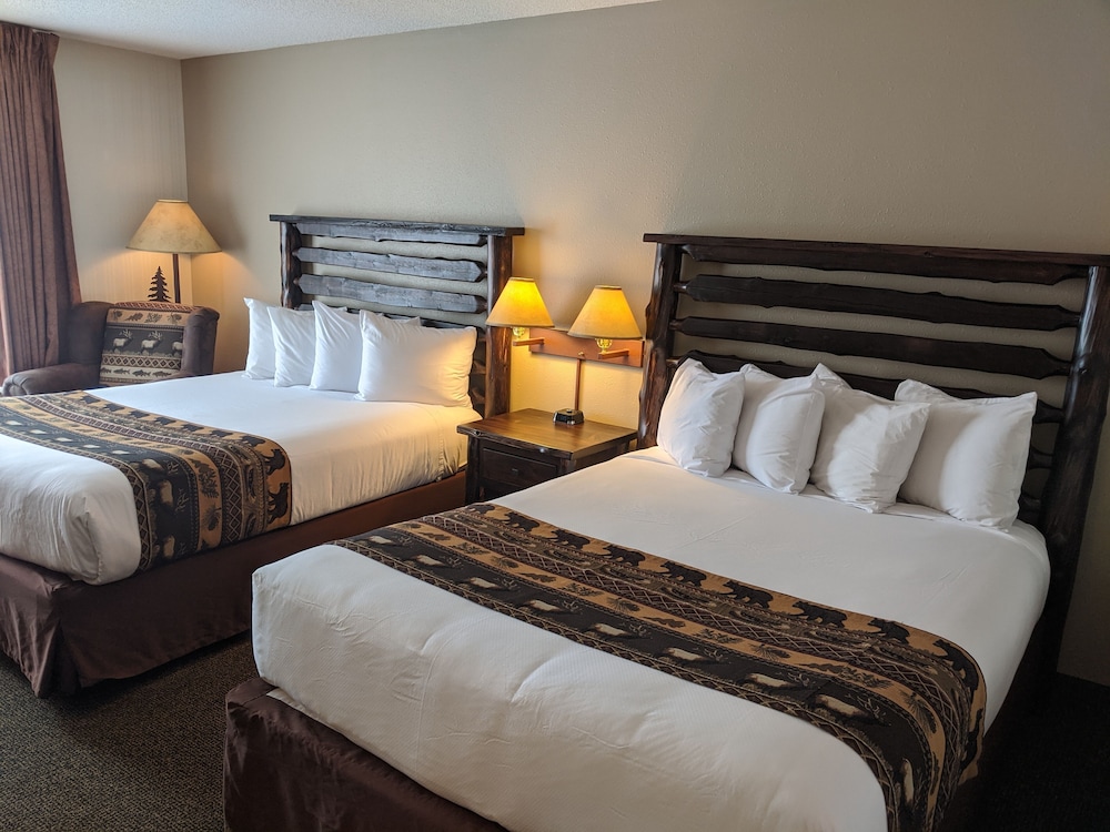 ClubHouse Inn West Yellowstone - photo 20