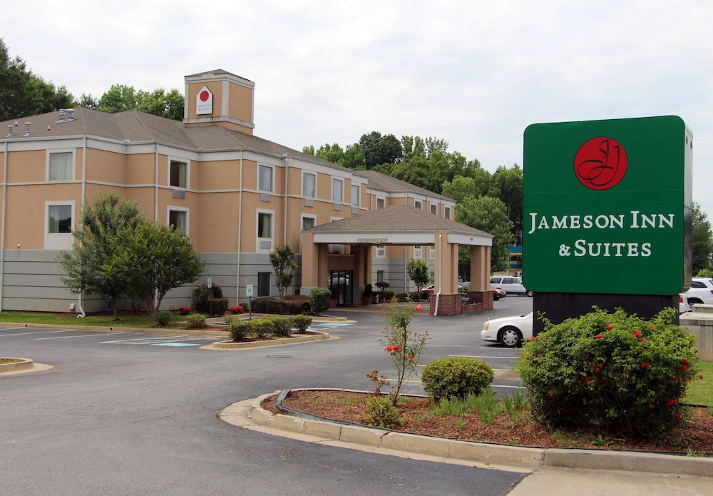 Jameson Inn and Suites Riverdale - photo 47