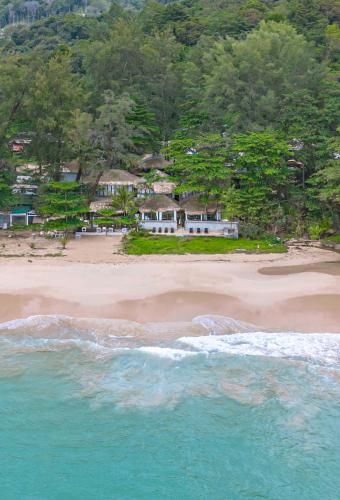 Sealord Naithon Beachfront Villa — 4-Star Luxury Hotel in Phuket, Thailand