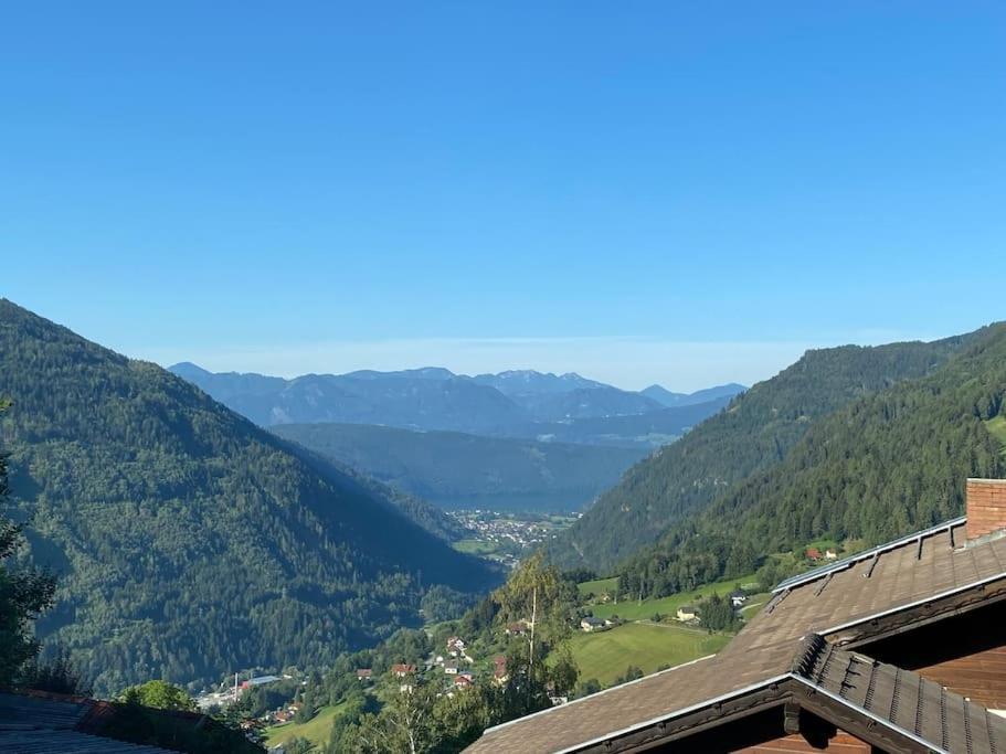 Gemütliches Bergappartement mit Seeblick in Radenthein, Austria