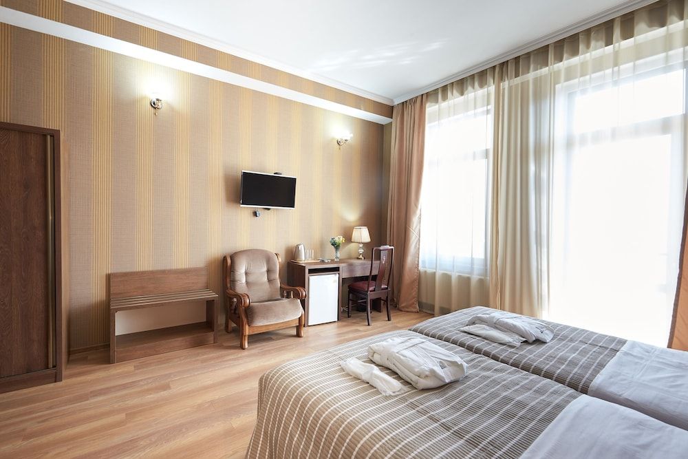 Hotel Antique Resorts