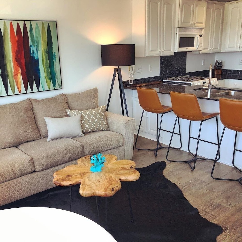 Pier View Suites - photo 14