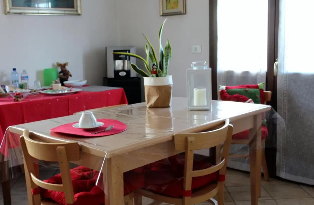 B. & B. Nabucco — 4-Star Luxury Hotel in Parma, Italy