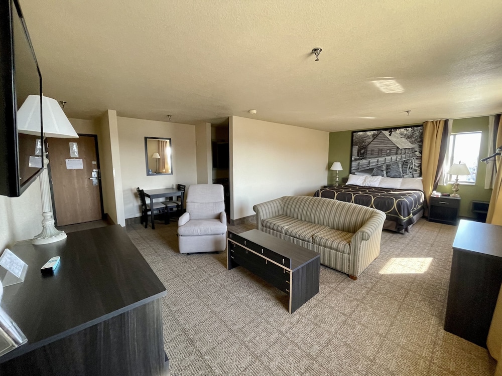 Super 8 by Wyndham Macon - photo 8