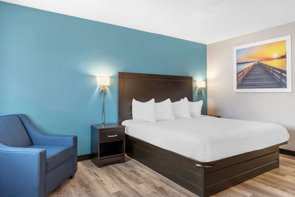 Days Inn by Wyndham Wrightstown McGuire AFB Bordentown - photo 13