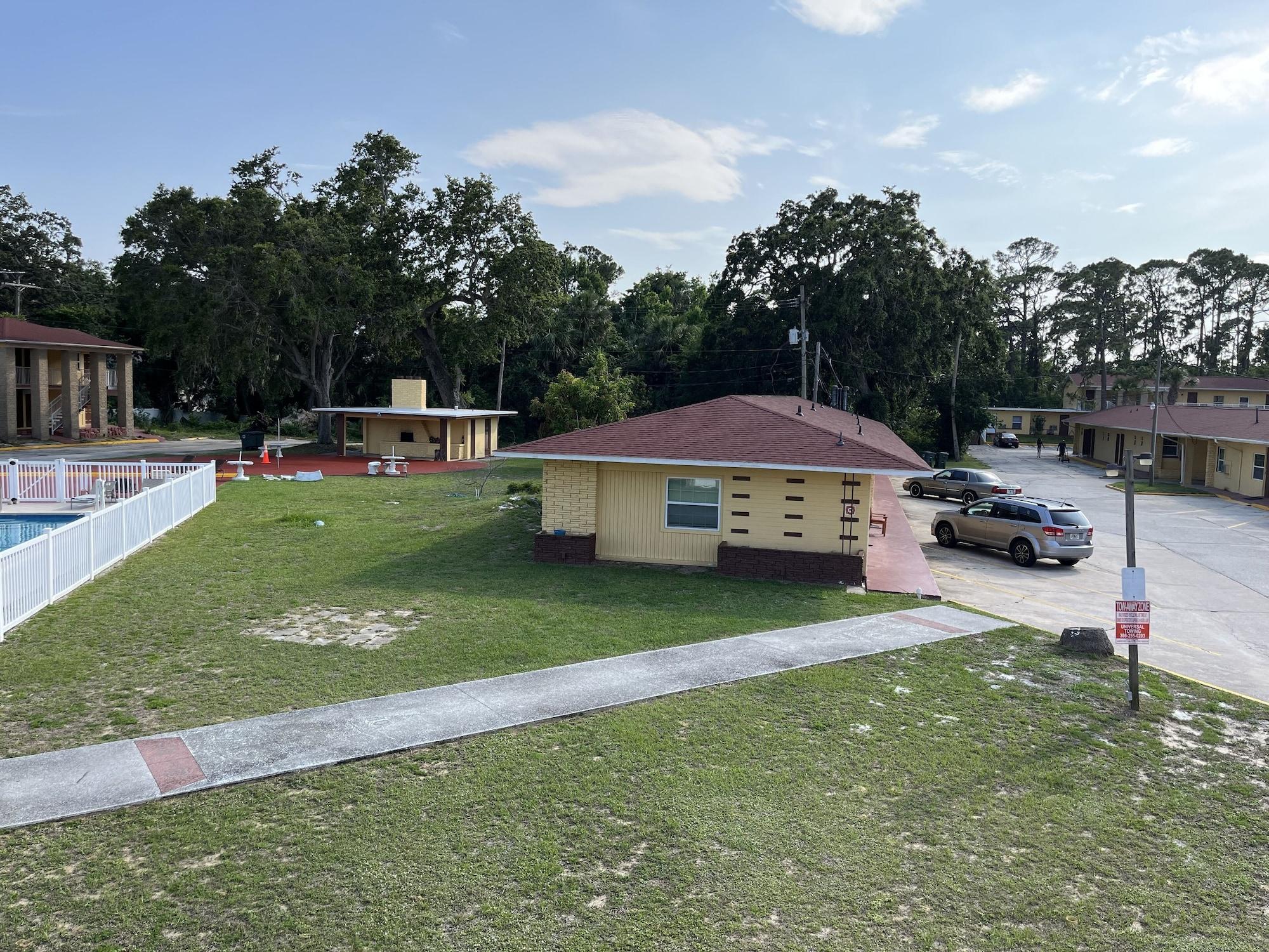 Heritage Inn - last minute hotel in Daytona Beach