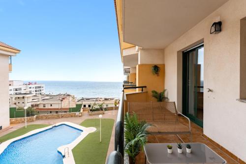 Coastal Comfort 2 Bed Parking Pool And Terrace in Benalmadena, Spain