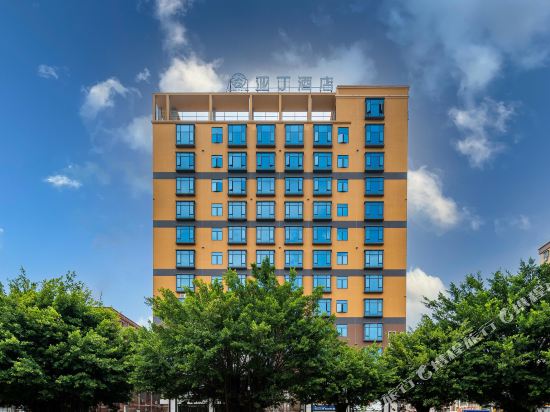 Yading Hotel - last minute hotel in Haicheng