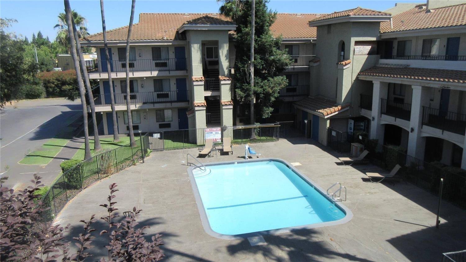 Rancho Cordova Inn - photo 22